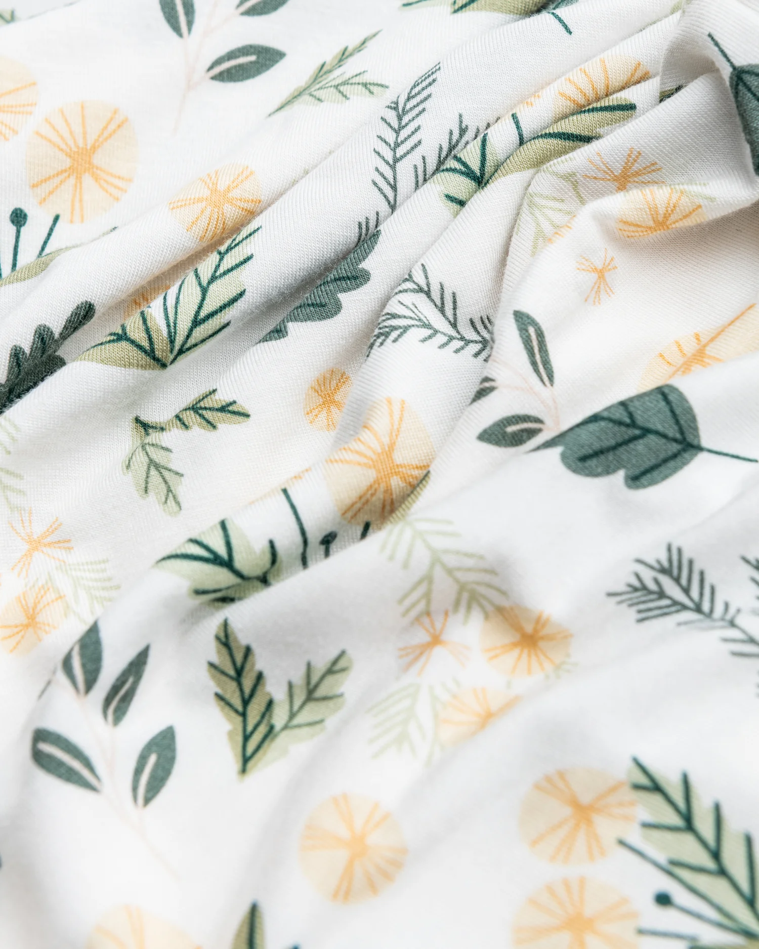 Bamboo Knotted Baby Gown & Hat | Honey Dandelion - Image 4