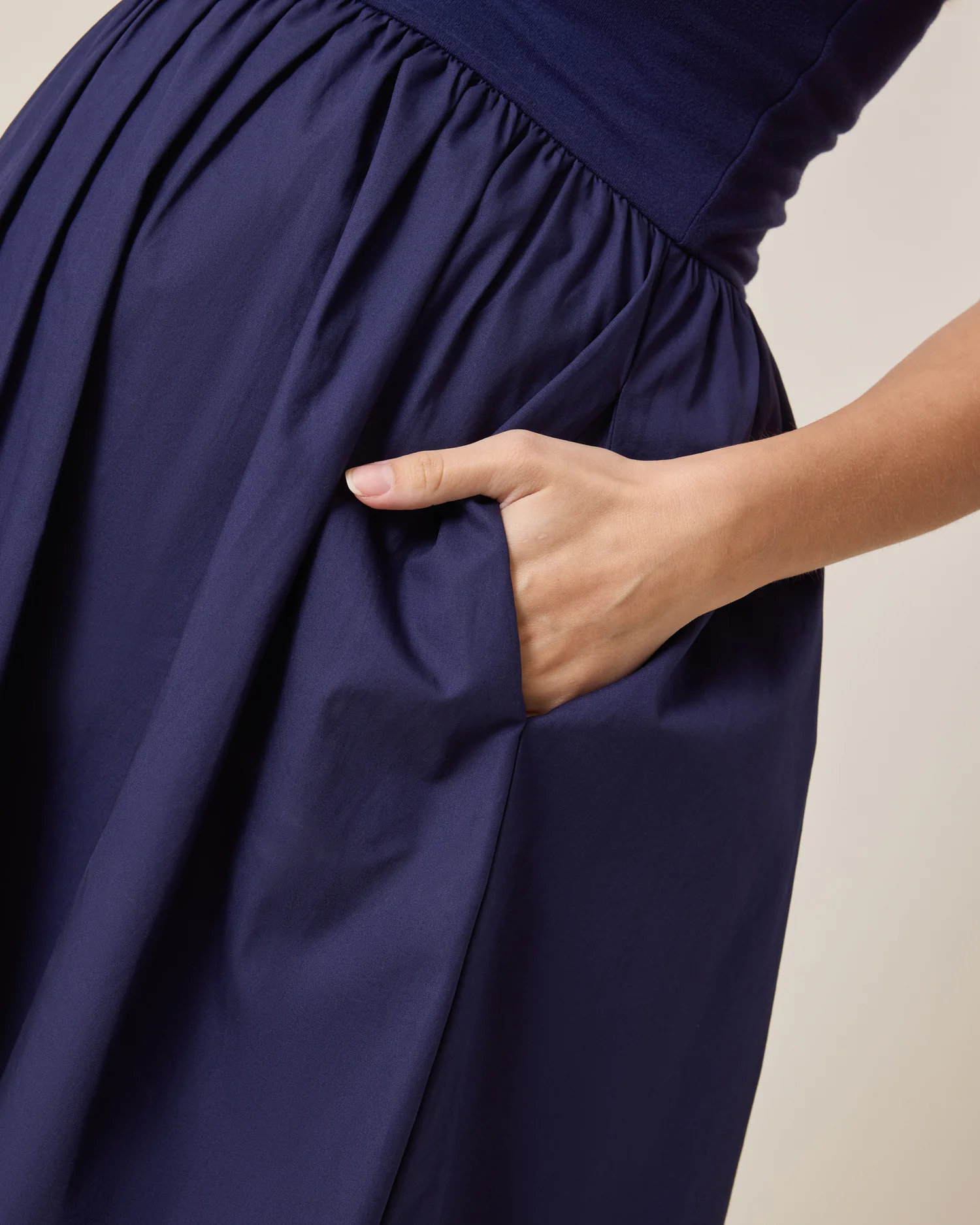 Charlotte Mixed Media Nursing Midi Dress | Navy - Image 5