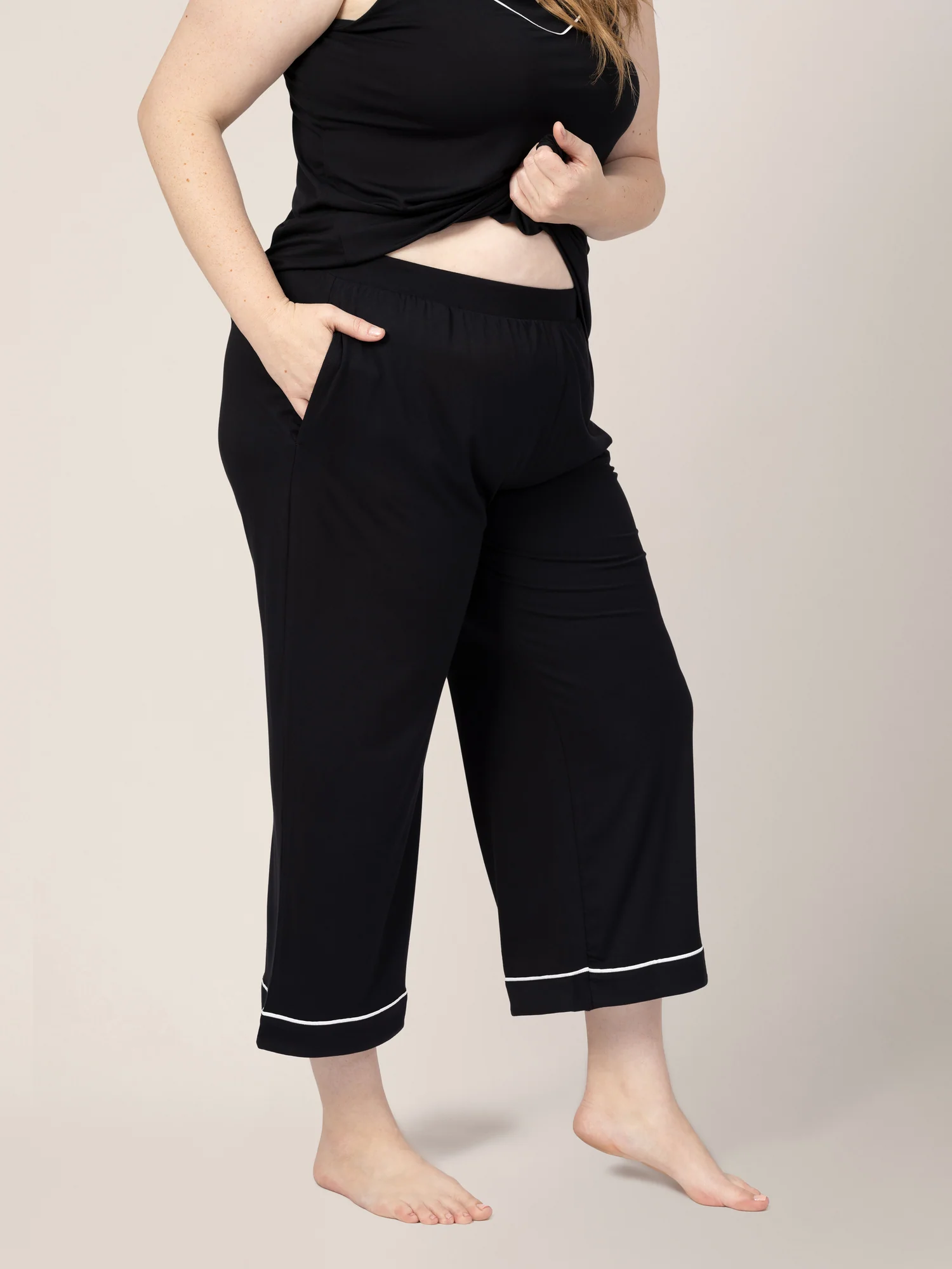 Clea Bamboo Nursing Tank & Capri Pajama Set | Black - Image 6