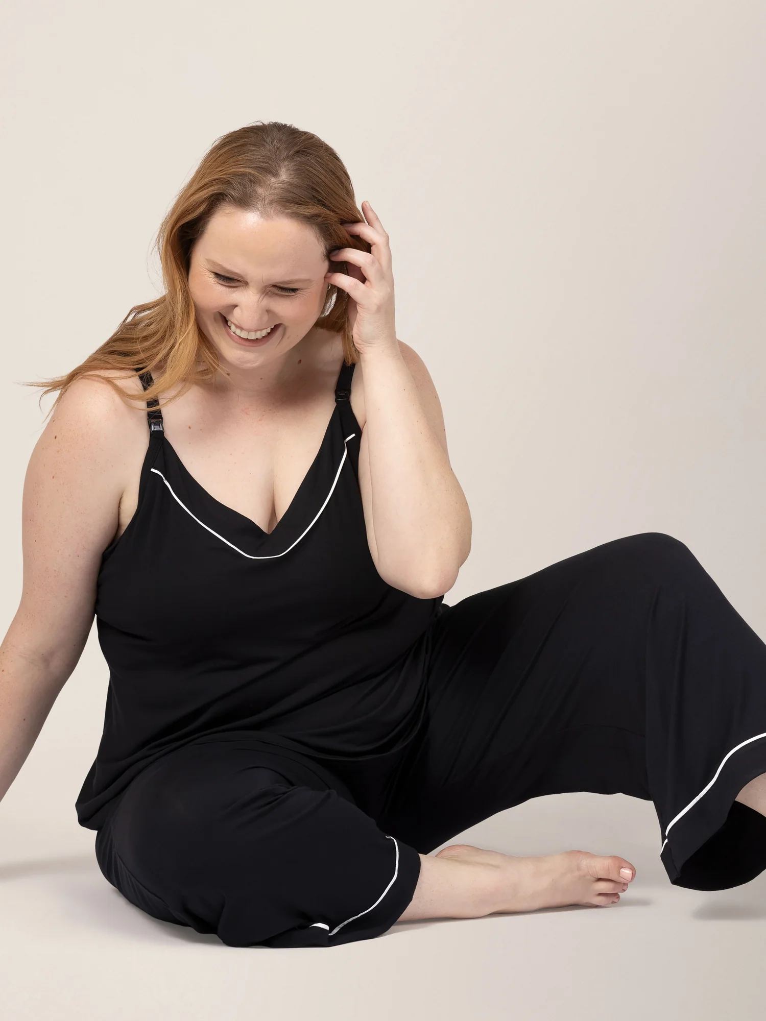 Clea Bamboo Nursing Tank & Capri Pajama Set | Black - Image 7