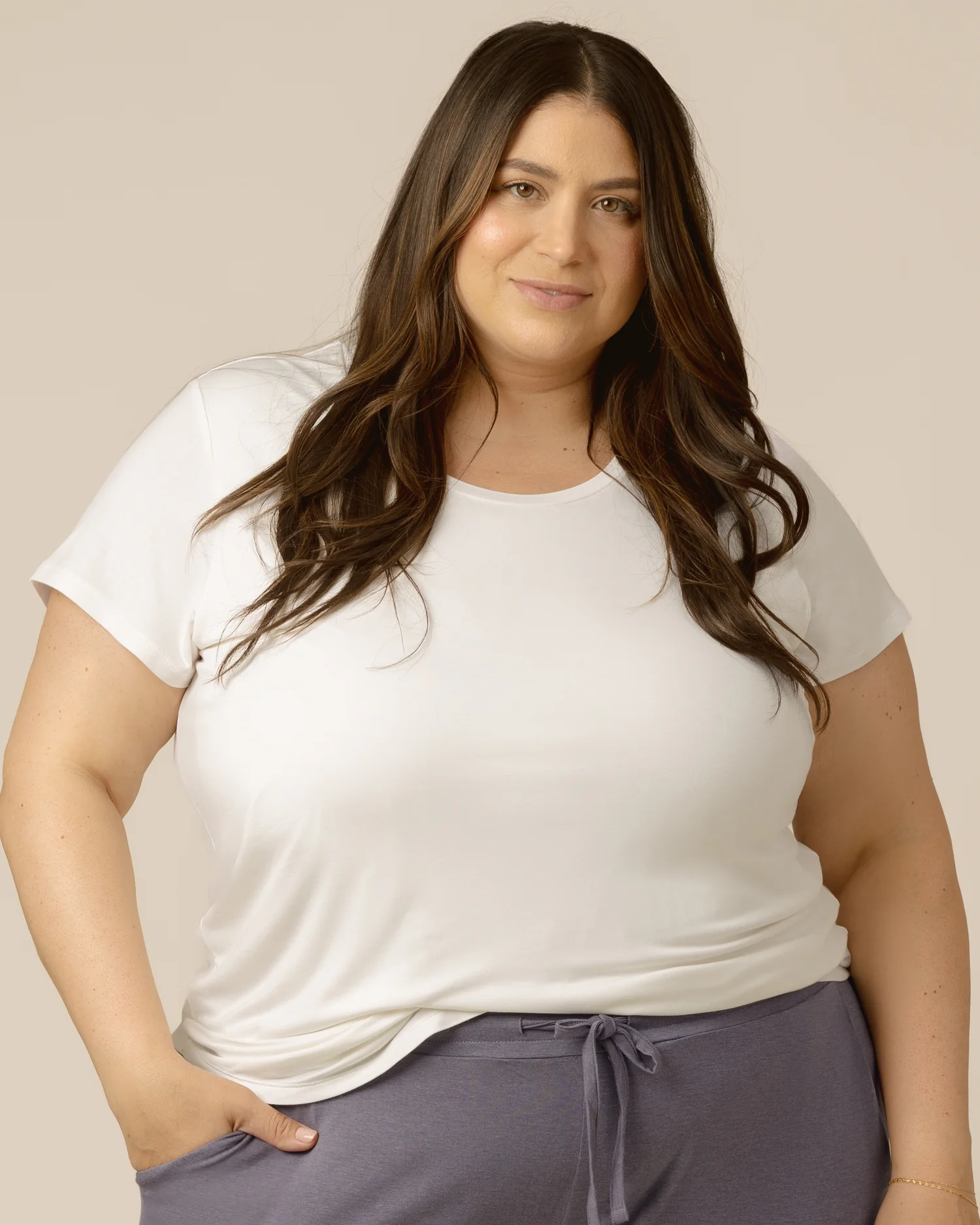 Everyday Maternity & Nursing T-shirt | White - Image 3