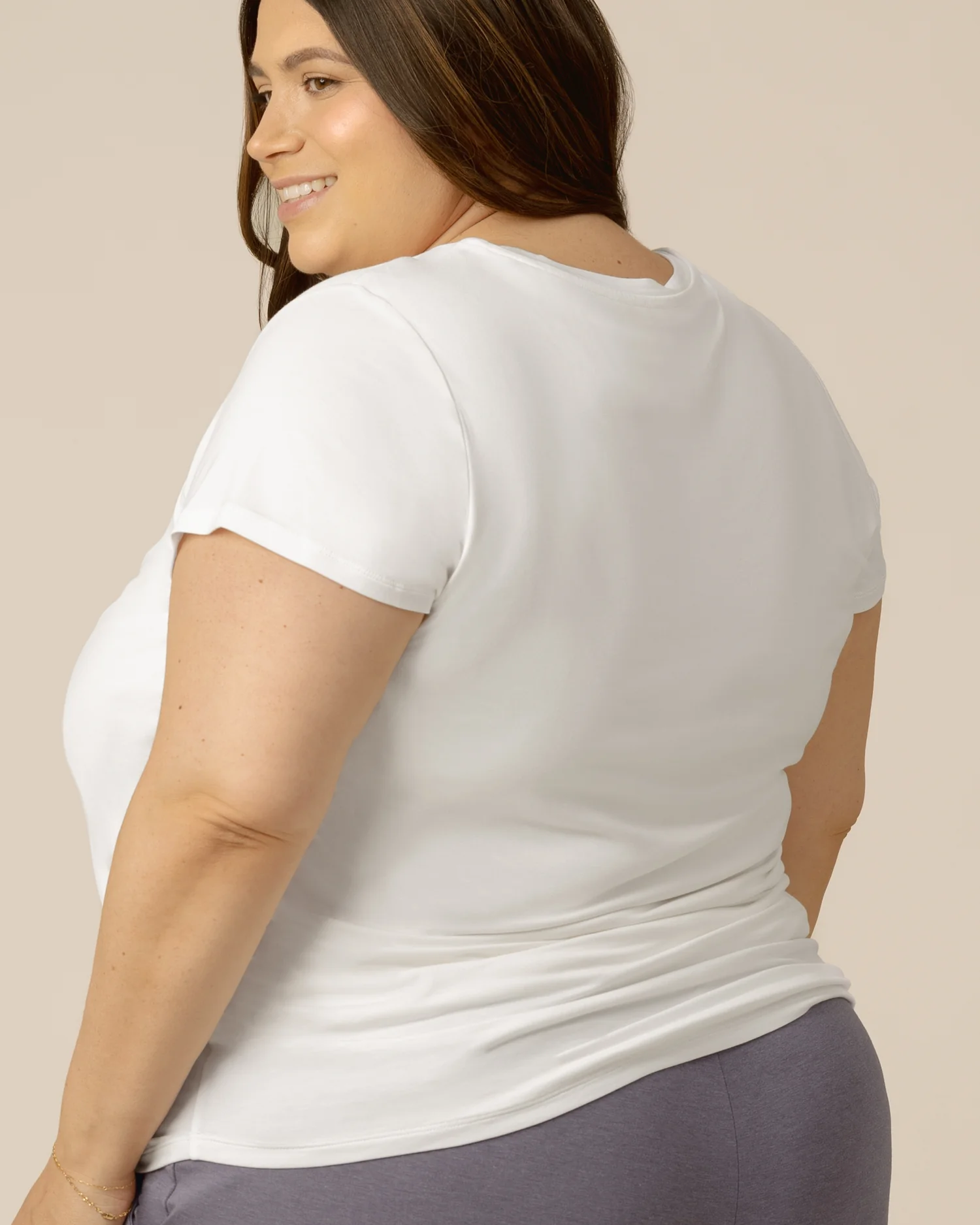Everyday Maternity & Nursing T-shirt | White - Image 4