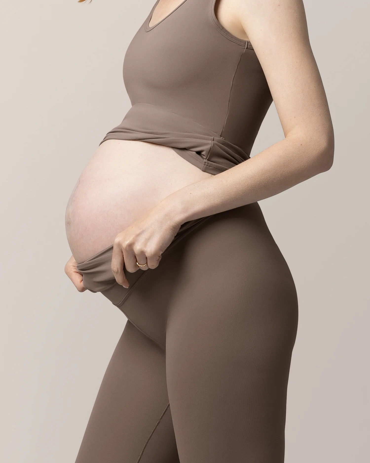 Grow with Me™ Maternity & Postpartum Legging | Taupe - Image 4