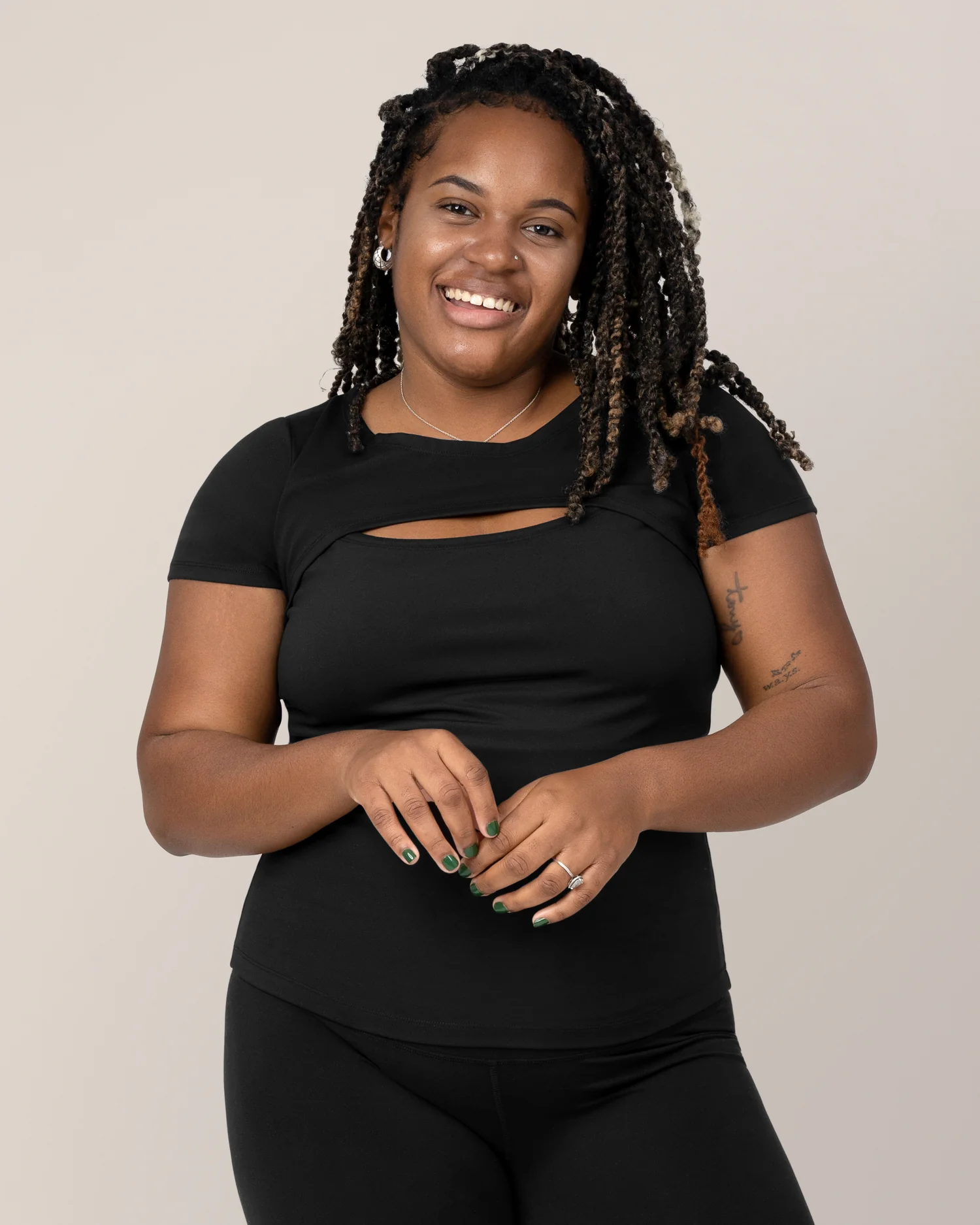 Luna Active Cut Out Nursing Top | Black