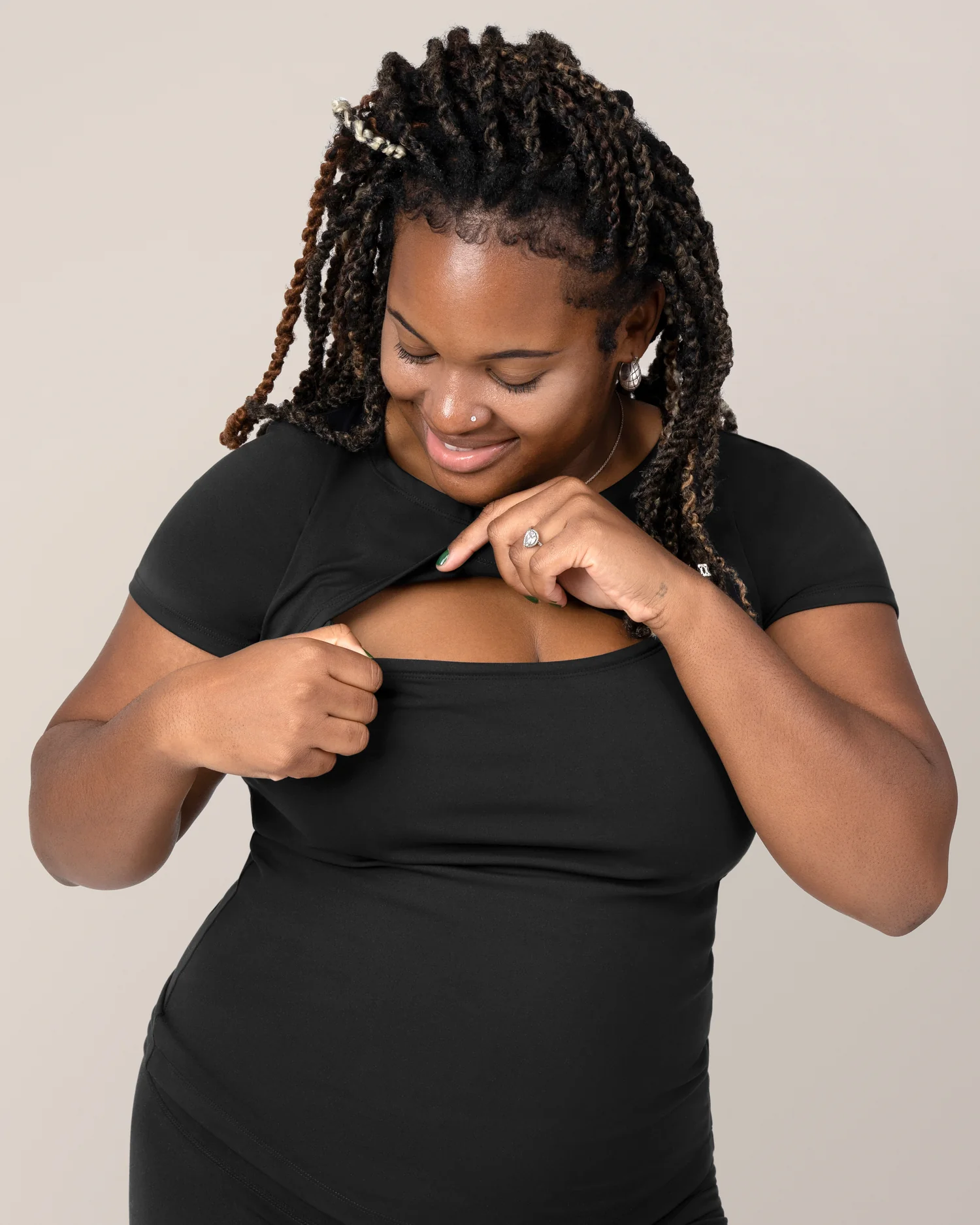Luna Active Cut Out Nursing Top | Black - Image 2