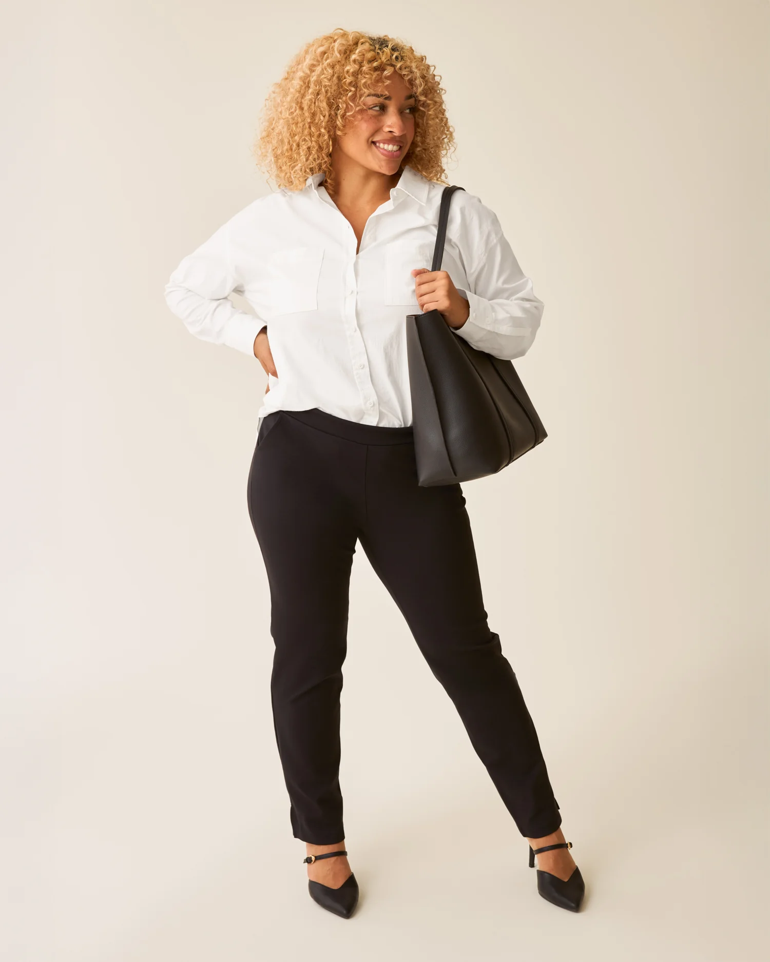 Poplin Maternity & Nursing Button Up Shirt | White - Image 6