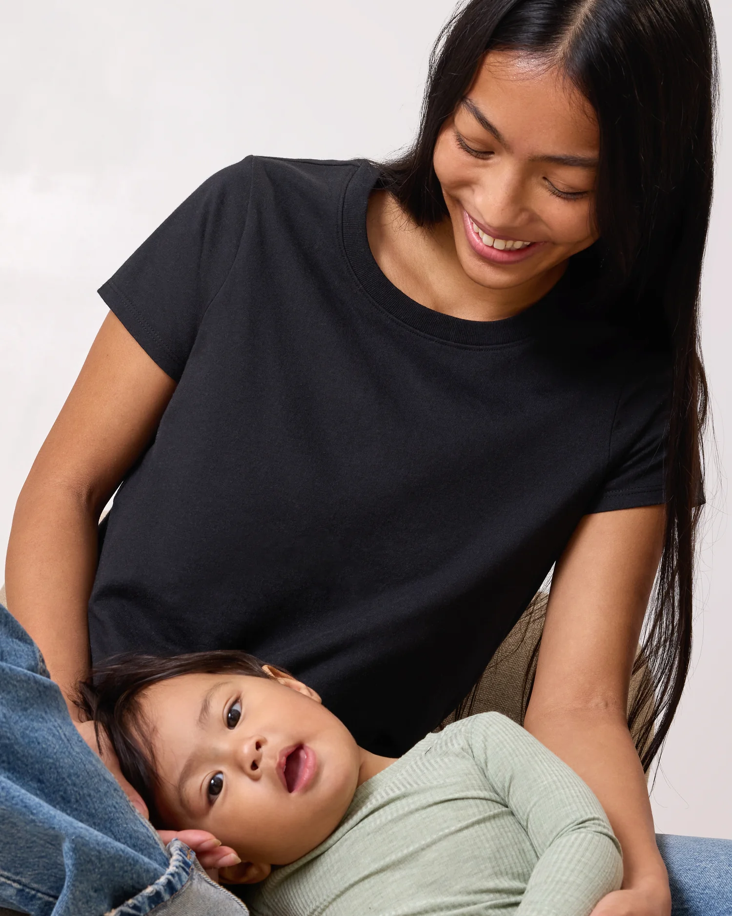 Slim Fit Cotton Nursing T-shirt | Black - Image 5