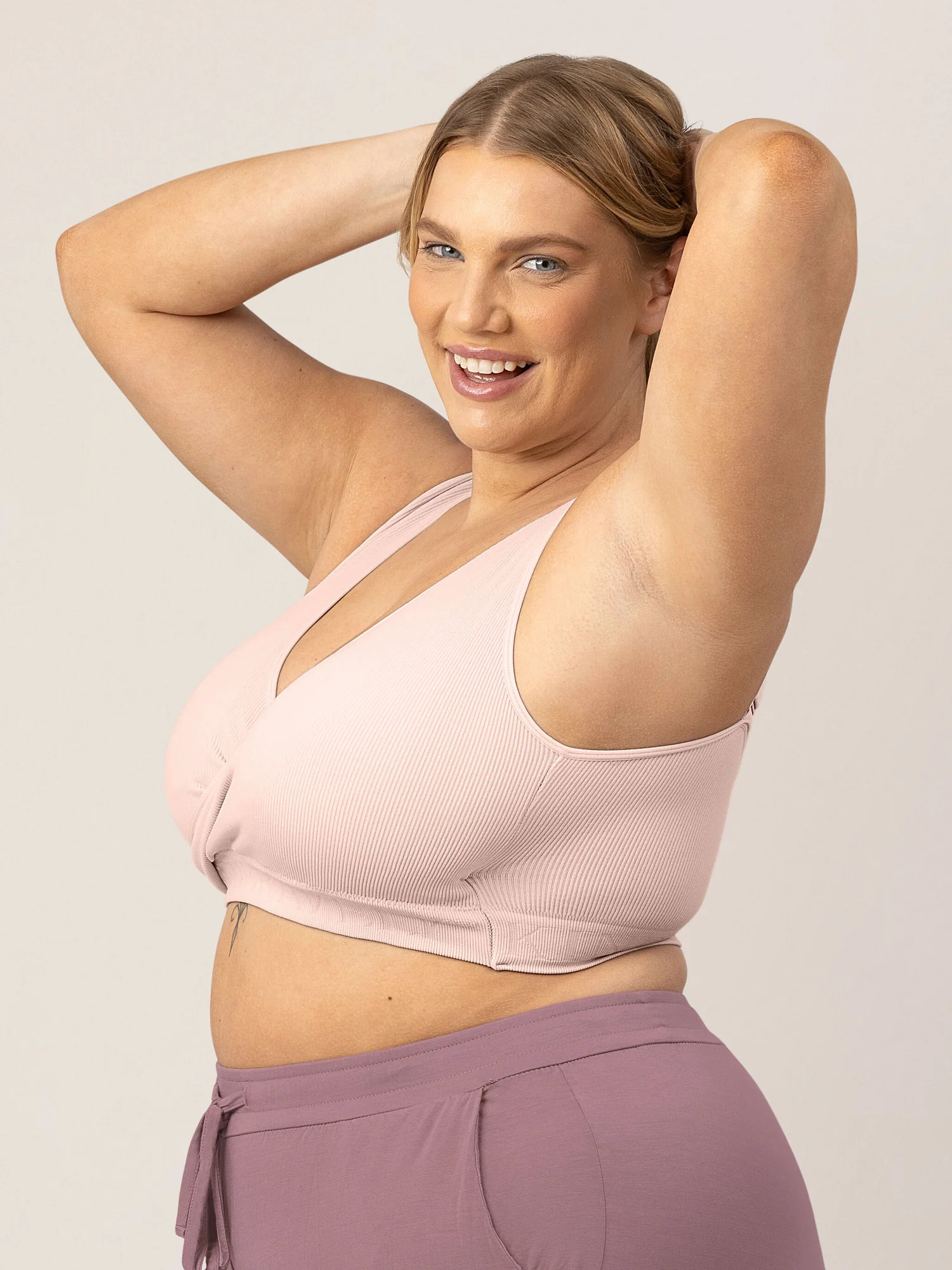Sublime® Adjustable Crossover Nursing & Lounge Bra | Soft Pink - Image 4