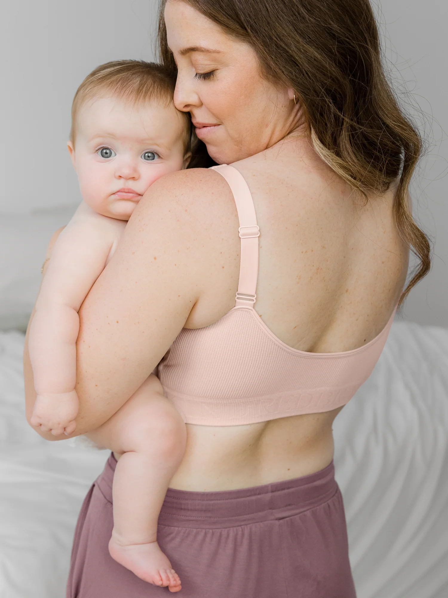 Sublime® Adjustable Crossover Nursing & Lounge Bra | Soft Pink - Image 6