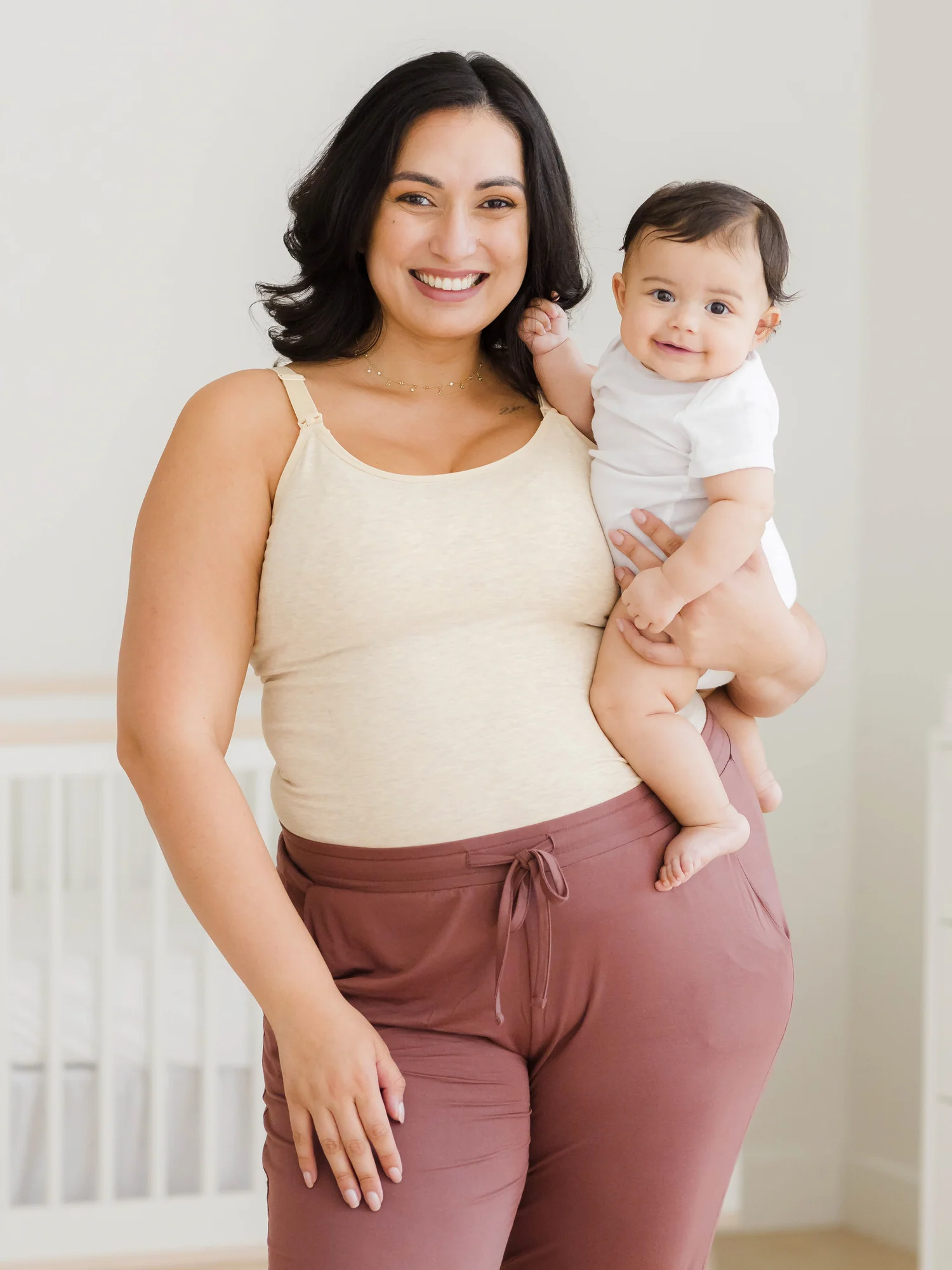 Sublime® Bamboo Hands-Free Pumping & Nursing Cami | Oatmeal Heather - Image 8