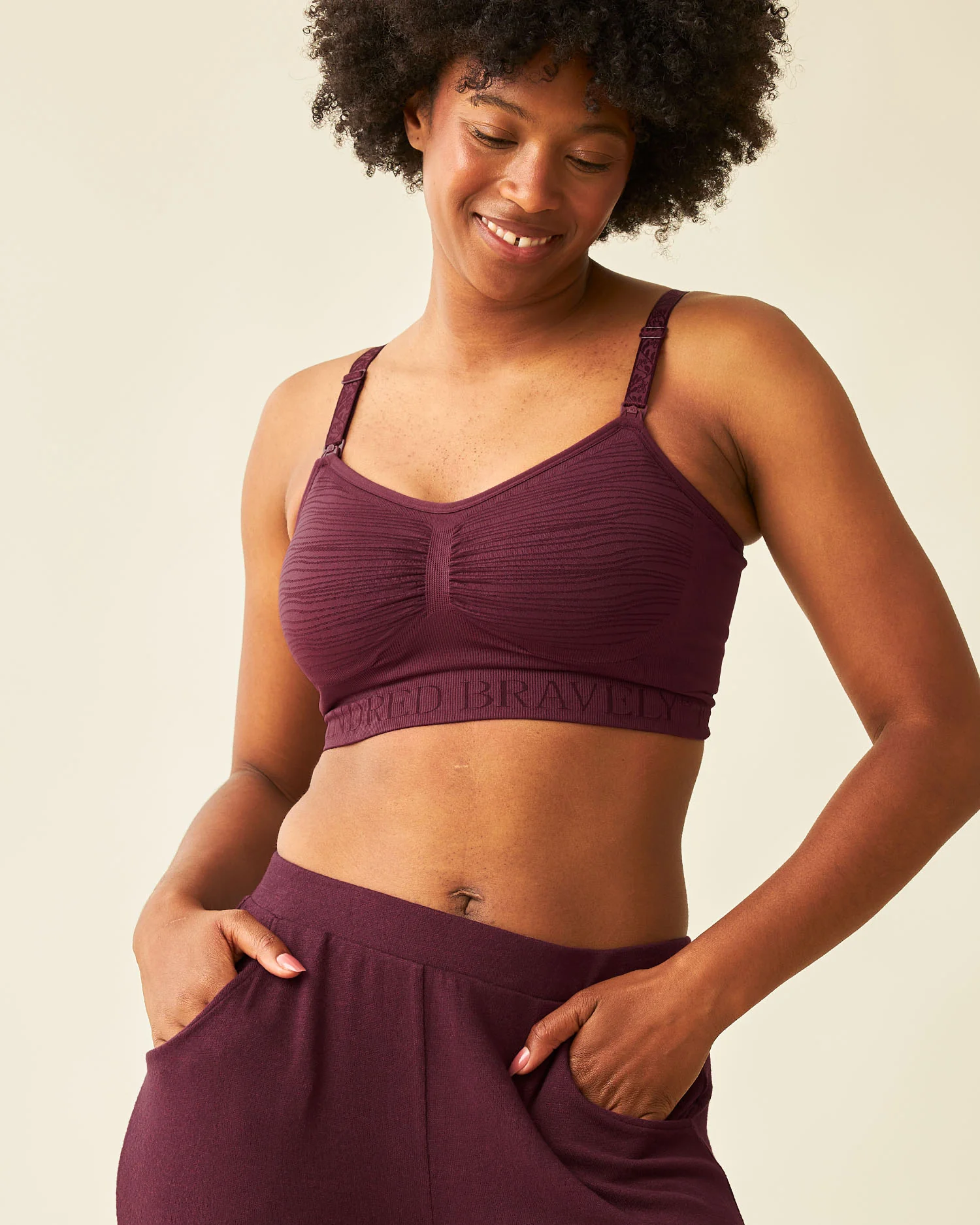 Sublime® Hands-Free Pumping & Nursing Bra | Deep Burgundy