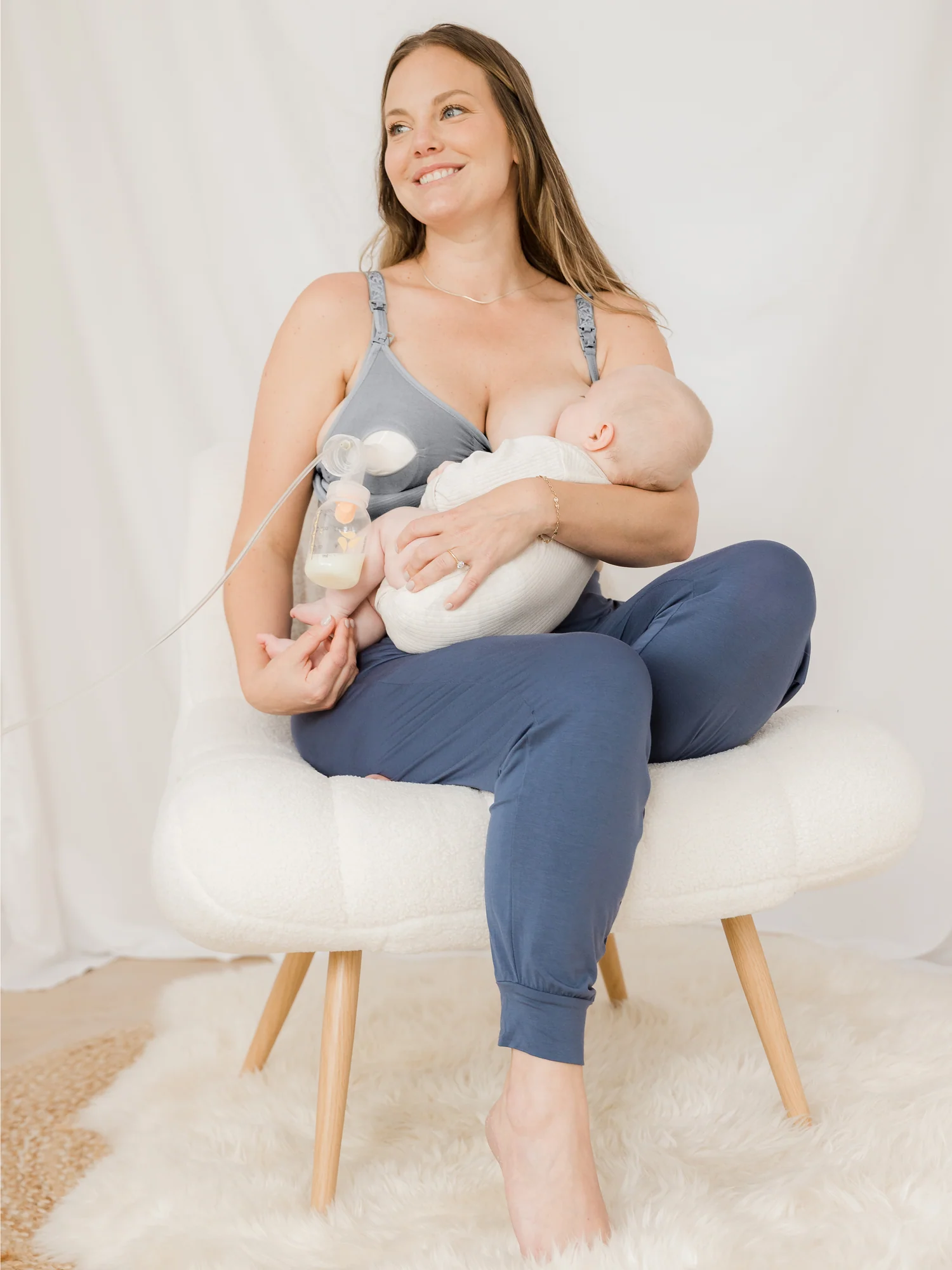 Sublime® Hands-Free Pumping & Nursing Bra | Grey - Image 5